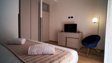 1 camera, Wi-Fi gratuito, lenzuola