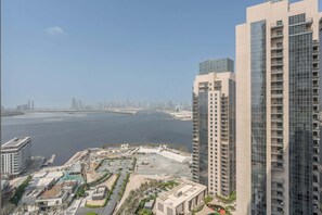 Exterior - StayShort - Dubai Creek Harbour sleeps 6 with Water Views! (Dubai Creek Harbour)