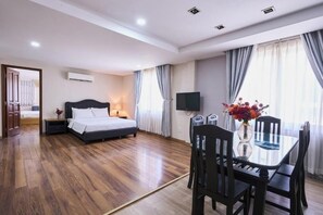 Deluxe Suite | Soundproofing, iron/ironing board, free WiFi