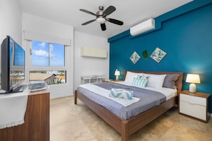 2 bedrooms, desk, free WiFi, bed sheets