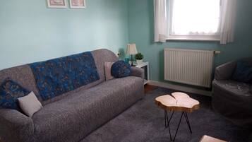 Fernseher, Stereoanlage