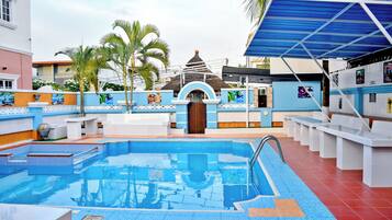 Indoor pool, outdoor pool