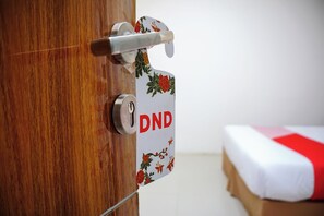 Habitación estándar doble | Escritorio, wifi gratis, ropa de cama