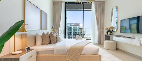 Tallelokero huoneessa, silitysrauta/-lauta, ilmainen Wi-Fi