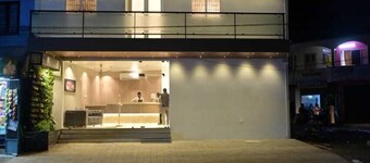 Saba's Courtyard