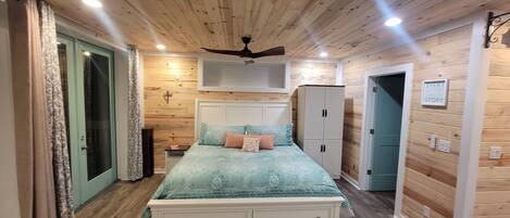 1 chambre, fer et planche à repasser, Wi-Fi gratuit, draps fournis