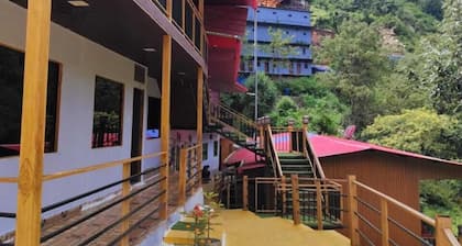 New Mandakini River Resort