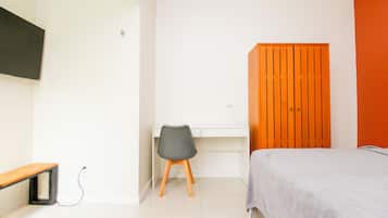 Villa | Cortinas opacas, tabla de planchar con plancha, wifi gratis