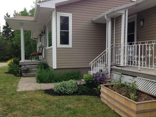 Family Friendly House on Pokemouche River