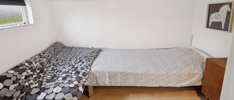 4 chambres, fer et planche Ă repasser, Wi-Fi gratuit