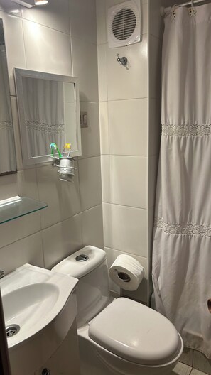 Unclassified image, 4 of 10, button