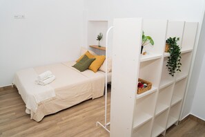 1 bedroom, iron/ironing board, Internet, bed sheets