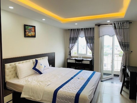 Classic Room | Iron/ironing board, free WiFi