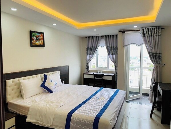 Classic Room | Iron/ironing board, free WiFi