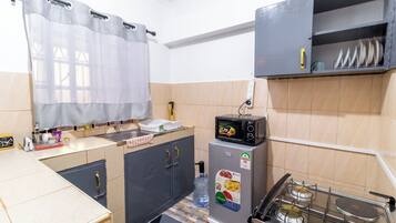 Microwave, oven, stovetop