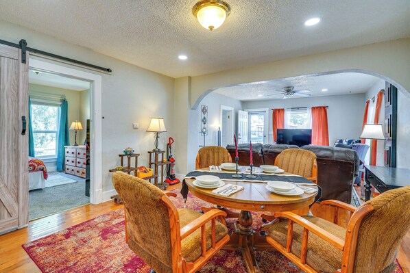 House (3 Bedrooms) | Interior