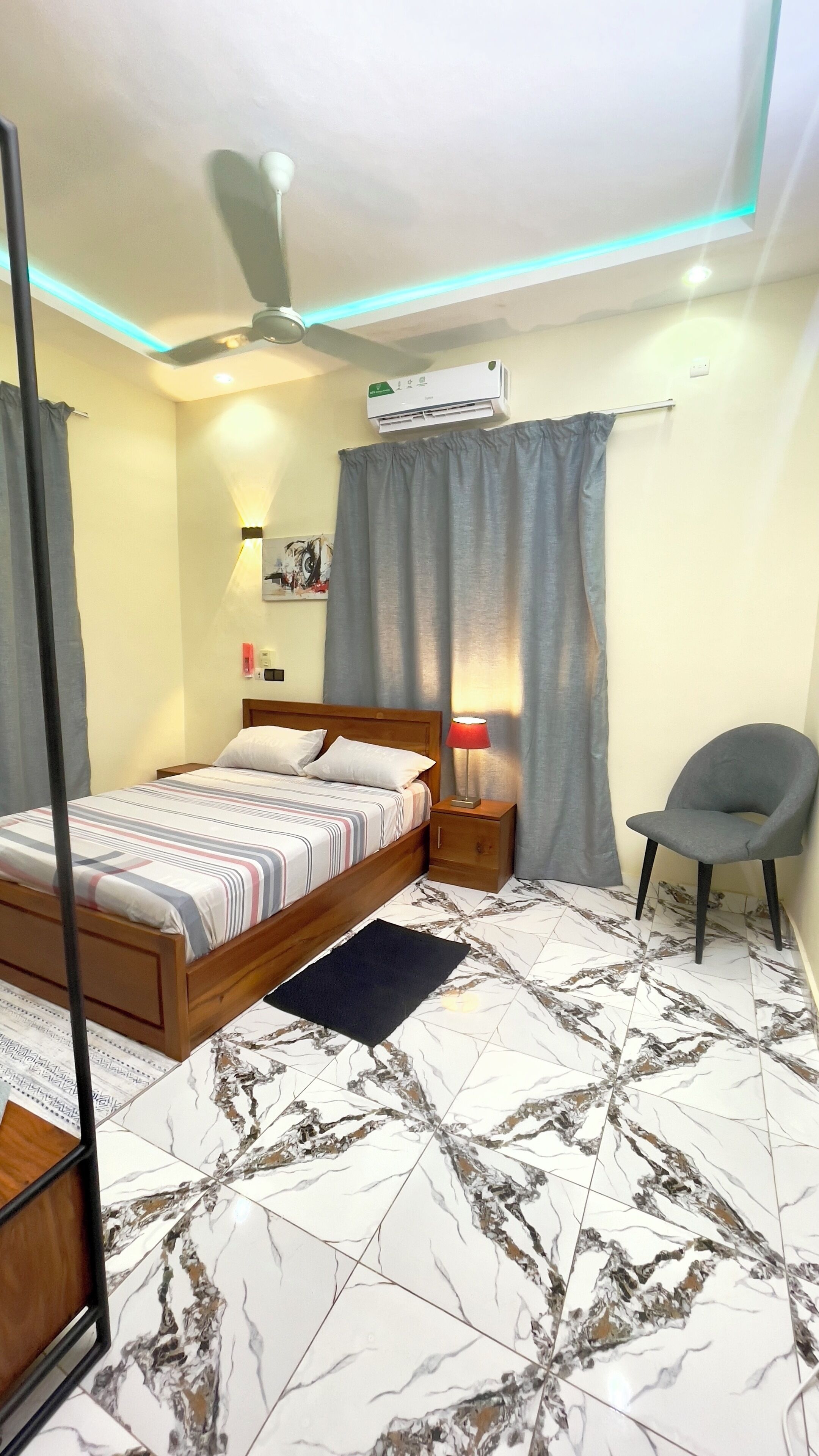 3 bedrooms, iron/ironing board, WiFi