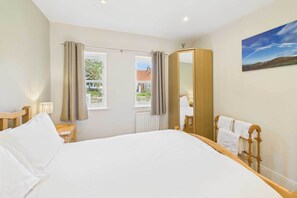 3 bedrooms, iron/ironing board, travel cot, WiFi