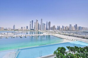 Pool - One bedroom in Emaar Beachfront with Private beach access (Dubai)