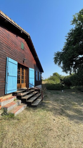 Gîte in the heart of the Gers - 2 hectares of tranquility 7 minutes from the Circuit de Nogaro