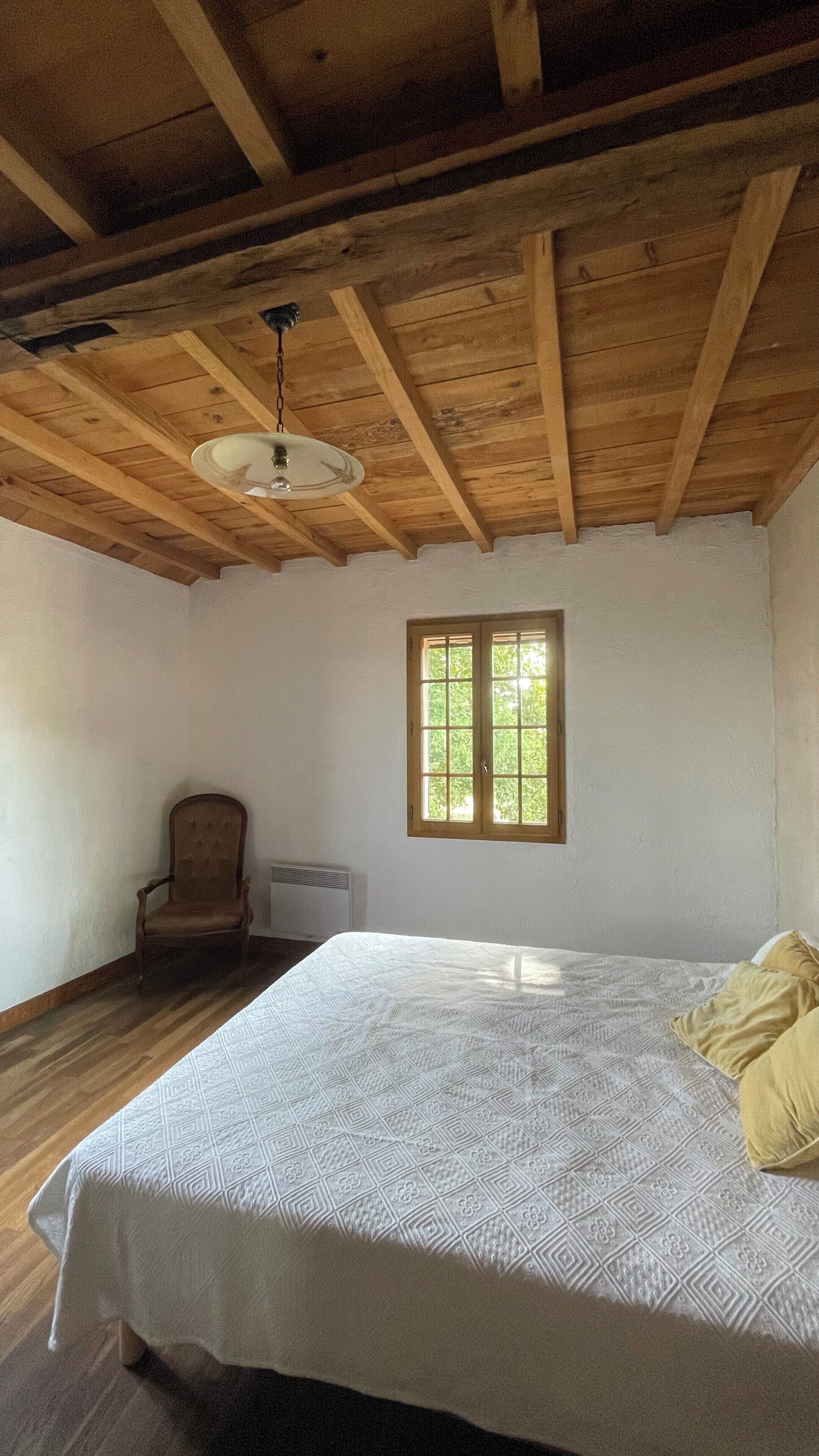 3 sovrum, strykjärn/strykbräda och sängkläder