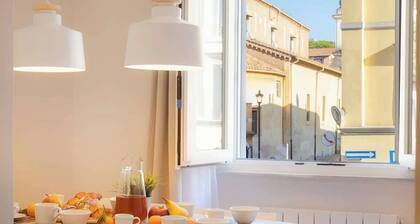 Colosseum Holidays - San Giovanni in Laterano