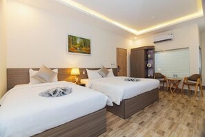 Classic Twin Room | Free WiFi - Full House 2 Villa (Than pho Hoi An)