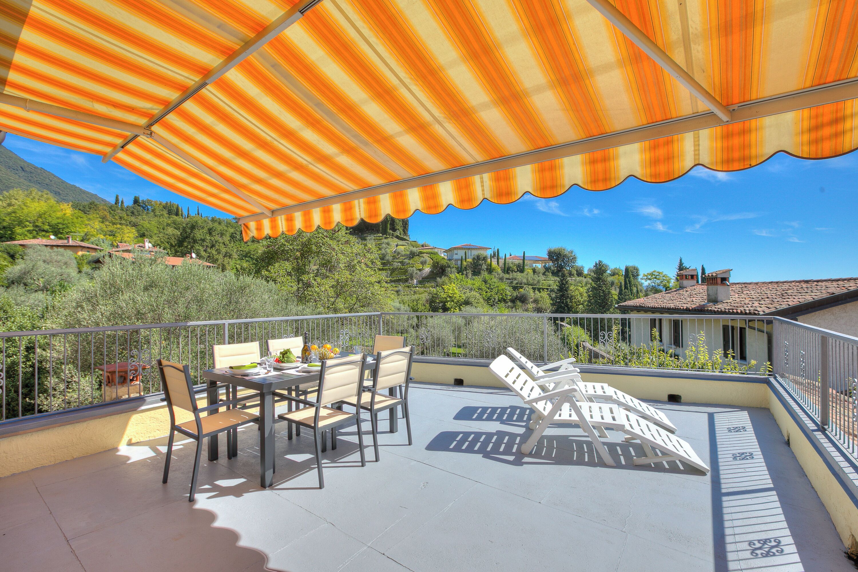 Standard Apartment, Multiple Bedrooms, Mountainside (Eden House - Terrace & View Lake) | Outdoor dining