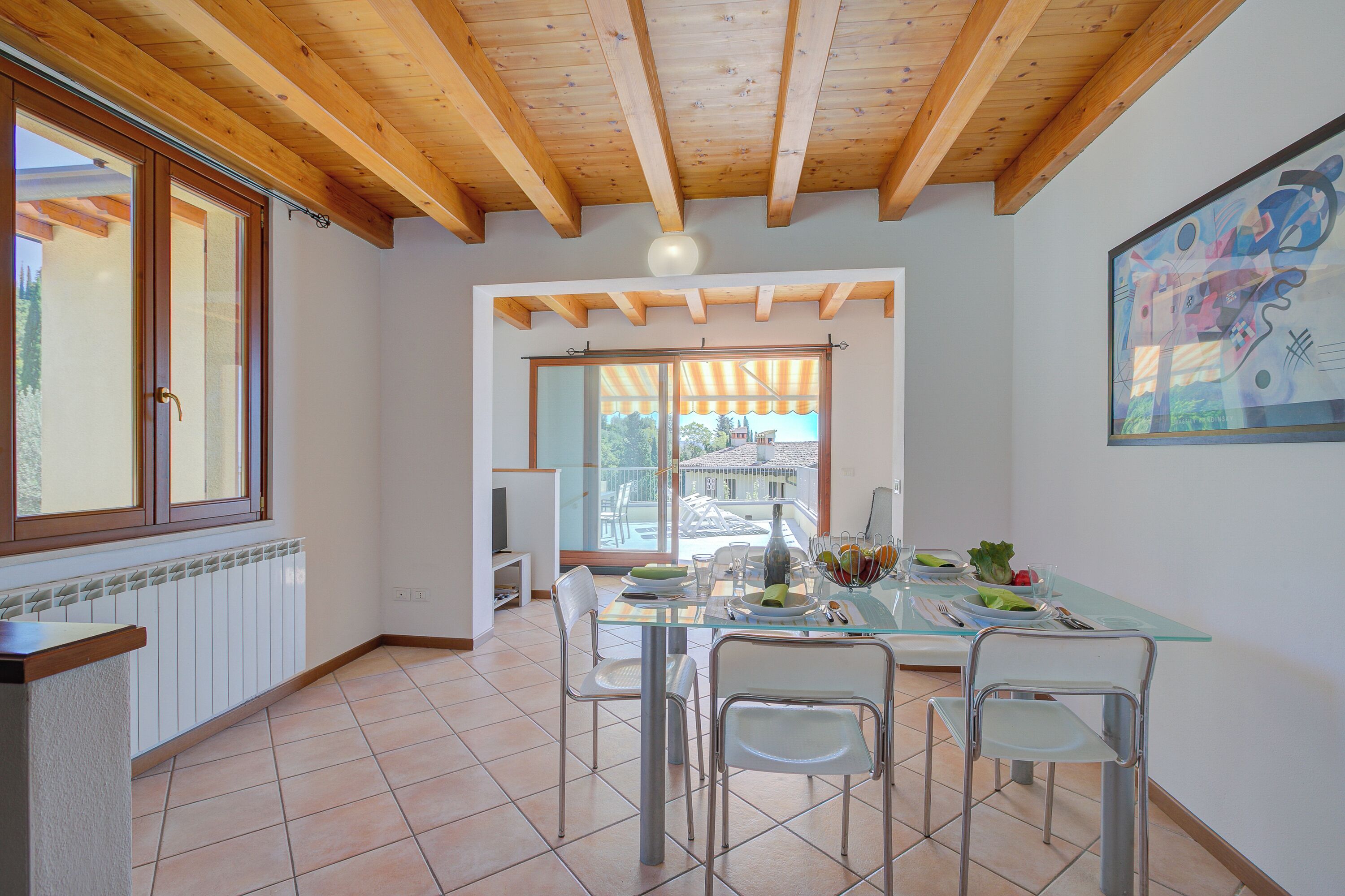 Standard apartman, 2 hálószobával, mikrohullámú sütő, hegy felőli (Eden House - Terrace & View Lake) | Étkezési lehetőség