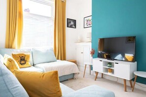 Televisión, videojuegos y oficina