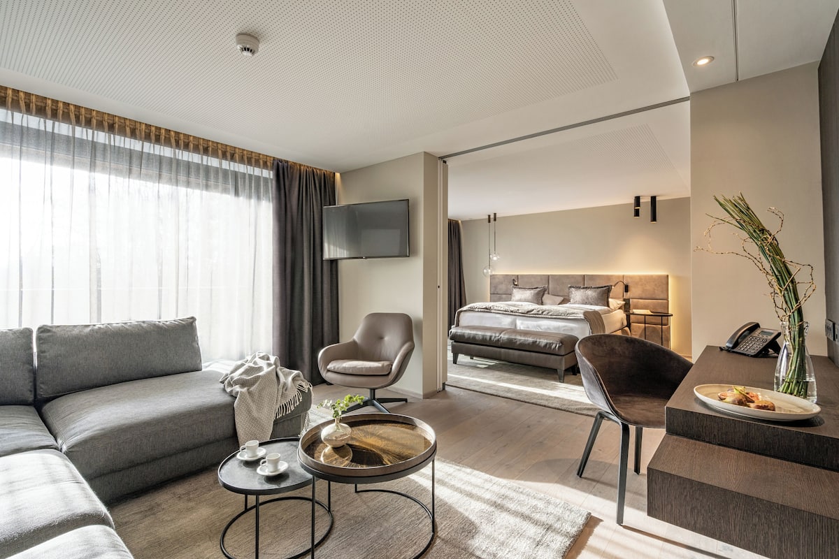 Deluxe Suite, Balcony | Ruang tamu