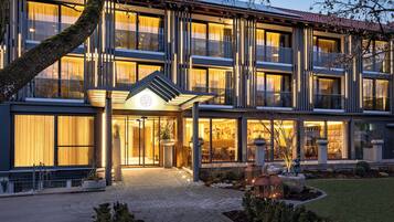 Ropa de cama de alta calidad y minibar