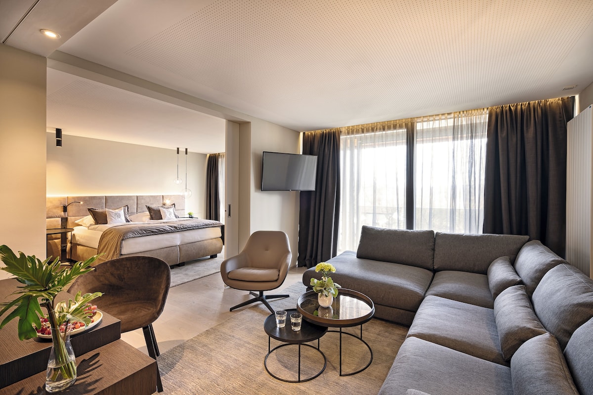 Superior Suite, Balcony | Ruang tamu