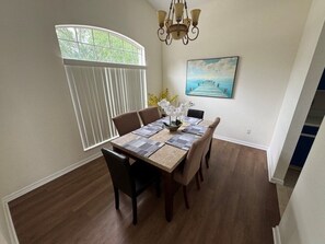 Casa, 5 quartos | Opções para refeição