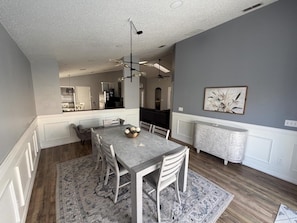 House, 3 Bedrooms | Dining