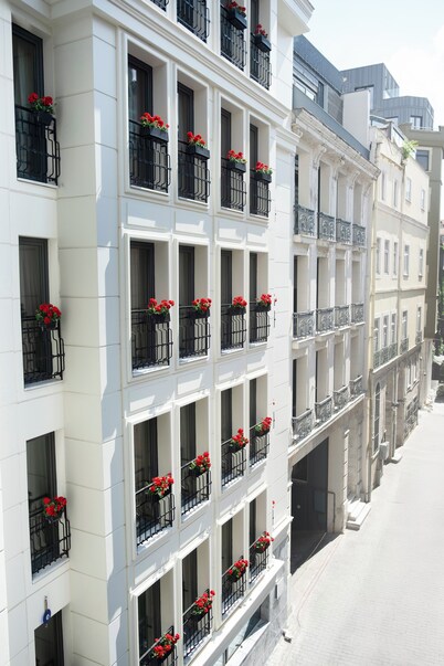 Pera Star Hotel