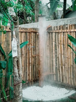 Habitació doble, vistes al jardí | Decoració individual, mobiliari individual i wifi gratuïta