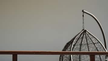 Family Apartment, Lanai, Mountain View | Terrace/patio