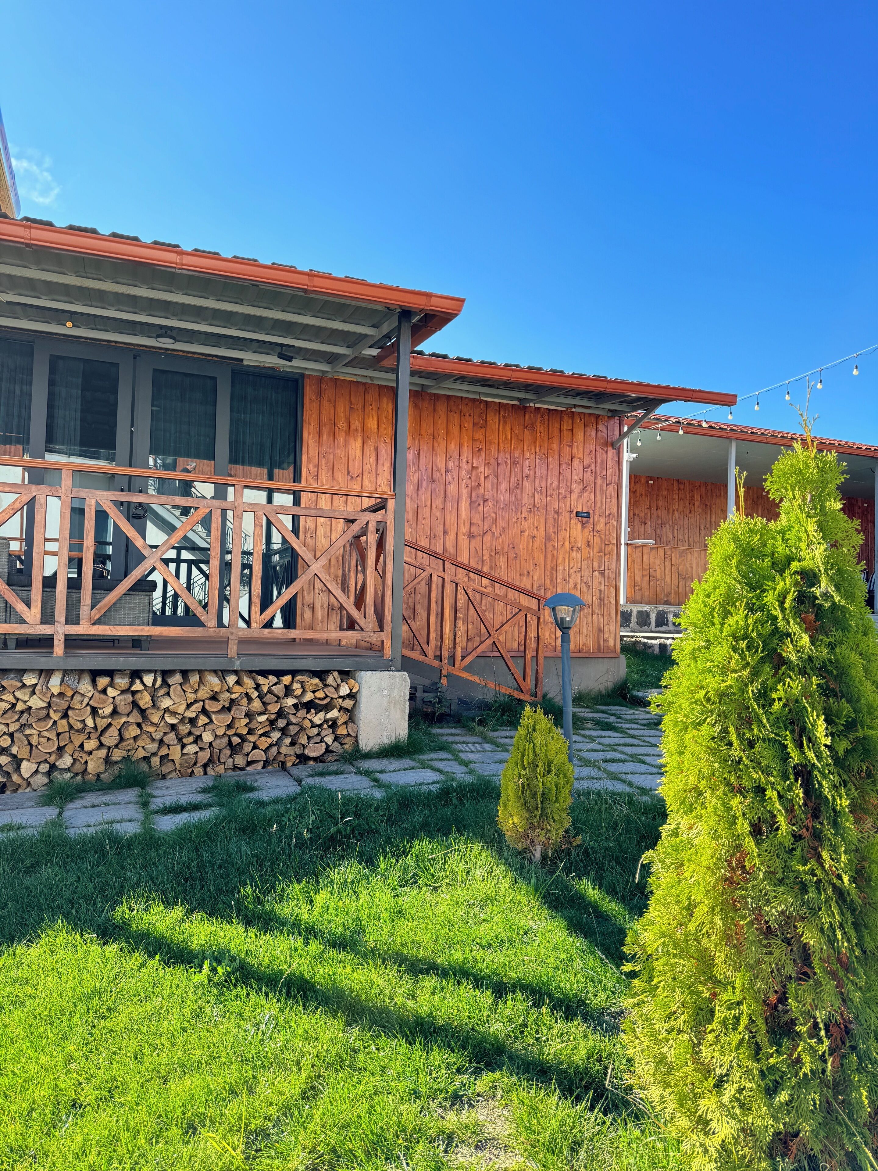 숙박 시설 정면