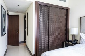 1 غرفة نوم ومكواة/لوح كي وواي فاي وملاءات أسرّة