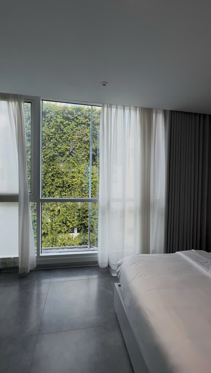 Deluxe Double Room | Minibar, desk, blackout curtains, soundproofing