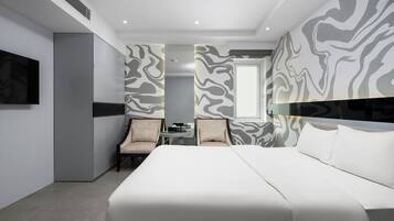 Superior Double Room, City View, Tower | Minibar, individually decorated, individually furnished, desk