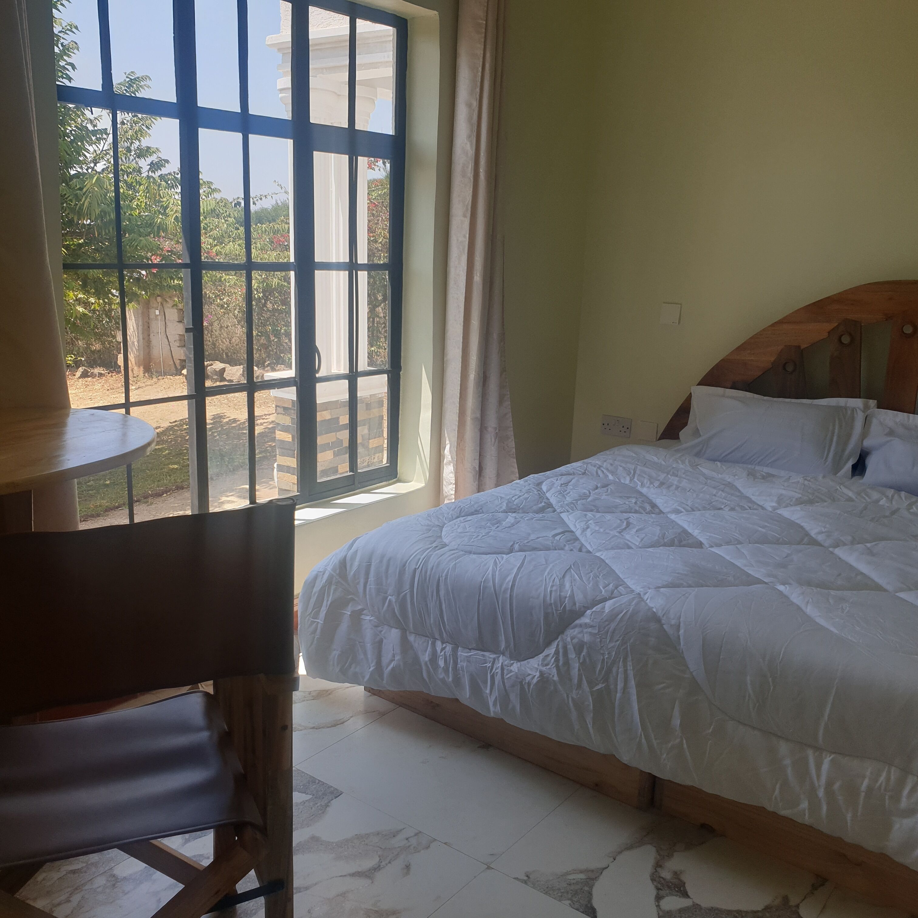 2 makuuhuonetta, silitysrauta/-lauta, ilmainen Wi-Fi, vuodevaatteet