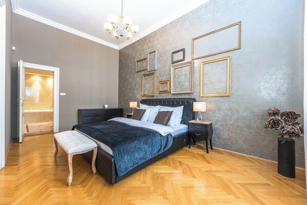 1 bedroom, iron/ironing board, Internet, bed sheets