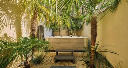 Suite atypique avec jacuzzi privatif - centre ville Cognac