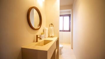 Shower, towels, soap