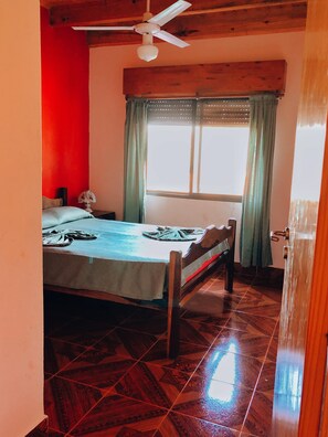 Family Cabin, Patio, Courtyard View | Free WiFi, bed sheets