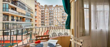 Appartement, 4 chambres, balcon | Balcon