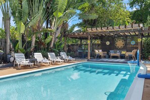 Outdoor pool, a heated pool