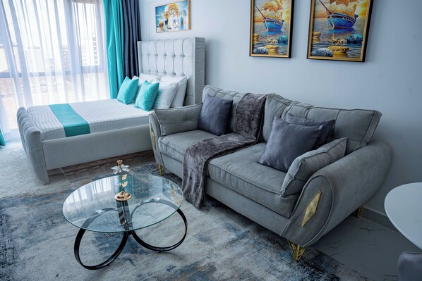 Superior Studio, 1 King Bed, Private Bathroom, City View | In-room safe, desk, laptop workspace, blackout drapes
